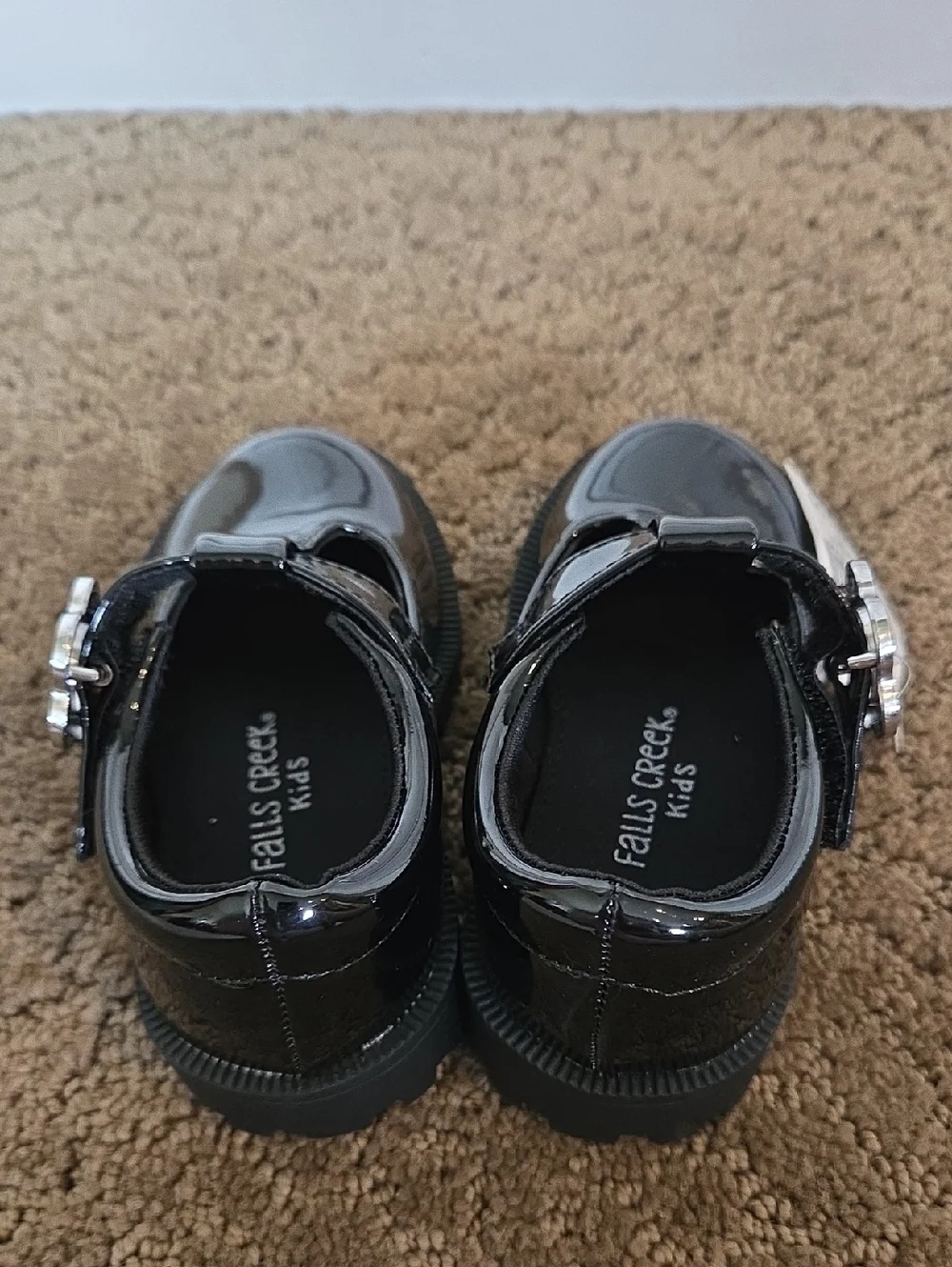 Baby Toddler Girls Falls Creek Eliza Patent Leather Shoes Size 5 6 7 8 9 NWT